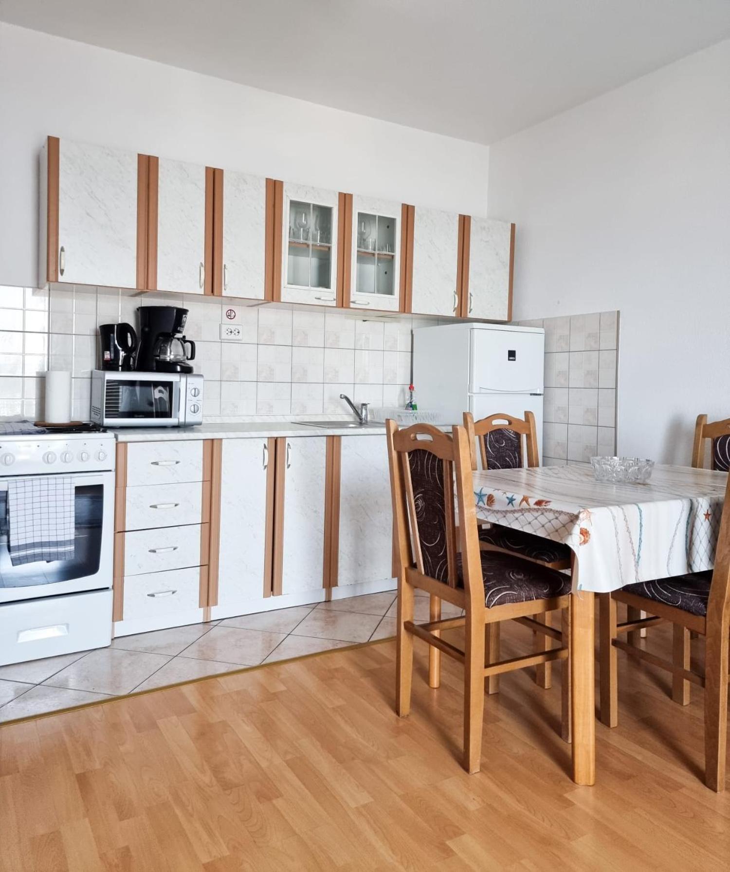 Apartments Karalic Ll Crikvenica Exterior foto